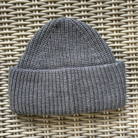 Coach Patch Logo Rib Knit Beanie - Picture 5 of 5